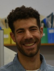 Picture of Roie Ezraty